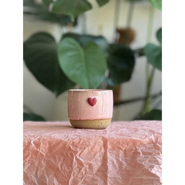 Puodelis su širdele - Magnolija